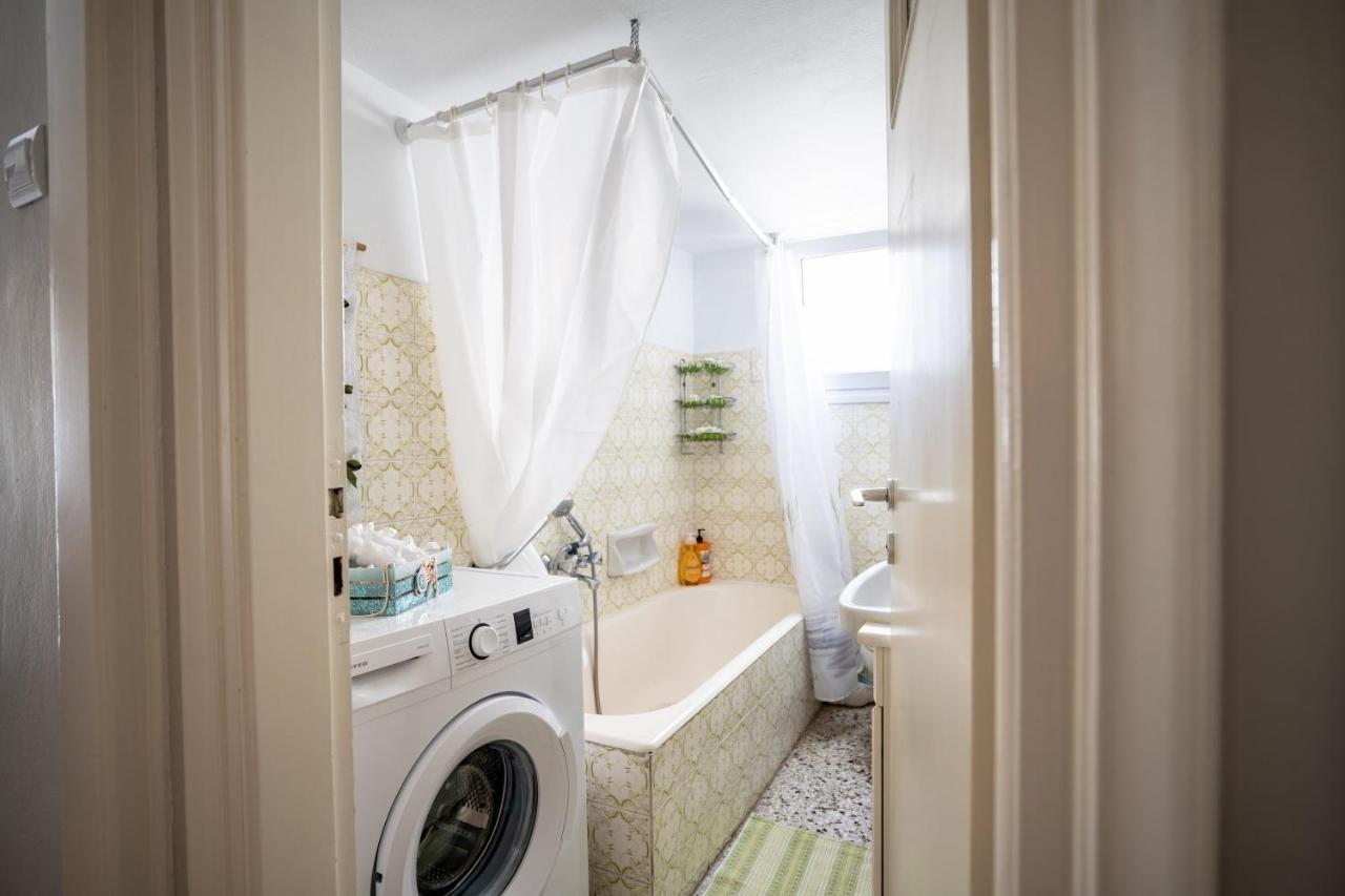Family Apartment At Kalithea 2 Bedrooms 4 Pers Athen Exterior foto